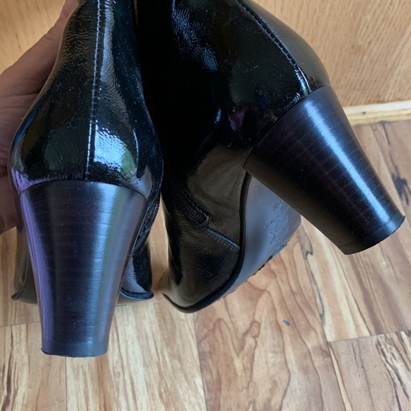 Aquatalia by Marvin K 7-1/2 black patent leather Italy point toe mid calf boots - Picture 8 of 13